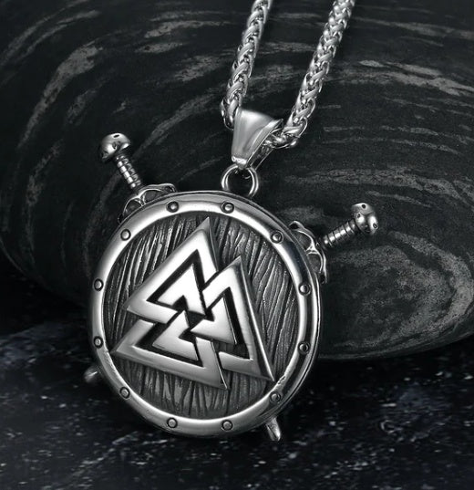 Vintage Nordic Rune Necklaces For Men Stainless Steel Norse Runes Viking Jewerly Pagan Elder Futhark Pendant Amulet Fashion Jewelry